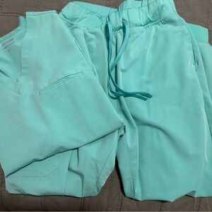 Mandala surgical green scrub set size medium